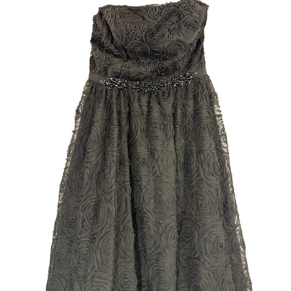 Adrianna Papell Black Strapless Prom Gown Sz 12 NWOT Tulle w/ Beaded Rose Detail - Picture 5 of 10